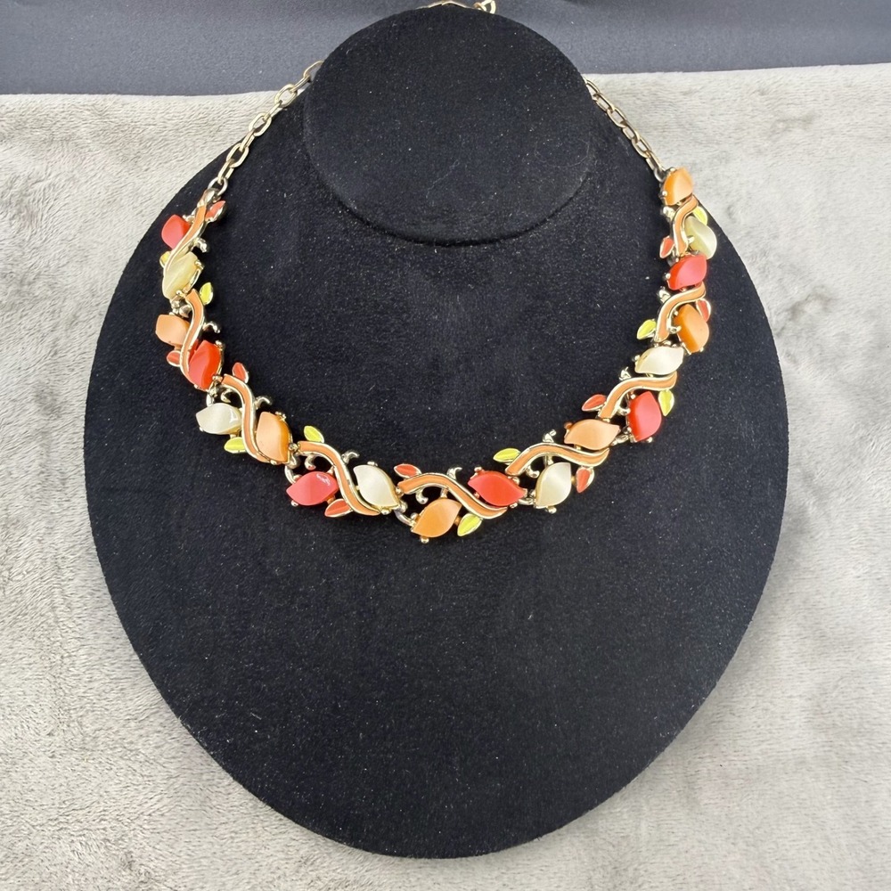 Vintage Thermoset Necklace Orange Yellow Red Bright Spring 16" - Picture 1 of 8